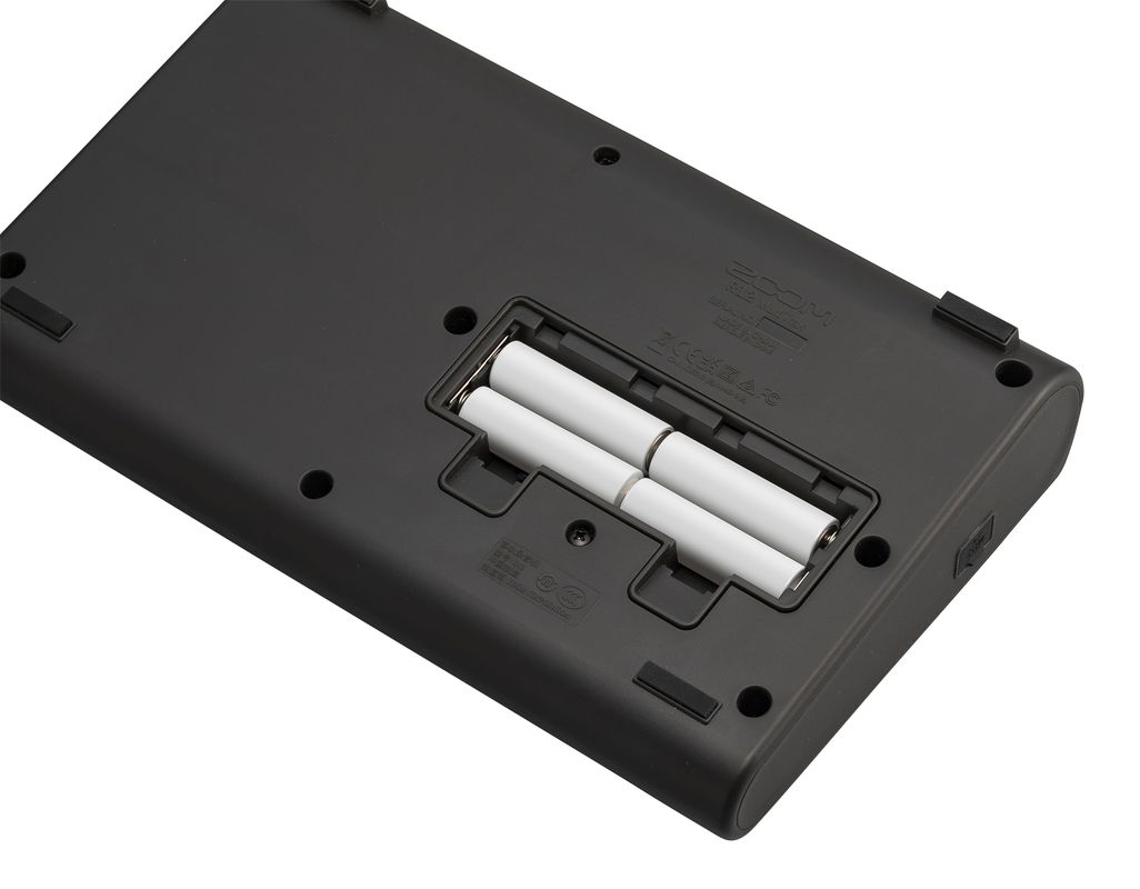 R12 Multitrak 4